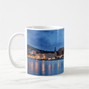 Taza De Café Paseo por partes en Croacia