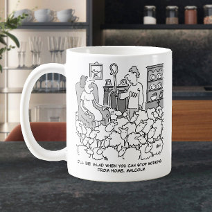 Taza De Café Pastor trabajando desde casa con su oveja