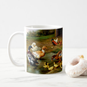 Taza De Café Patos De Pollo Y Pescados En La Granja