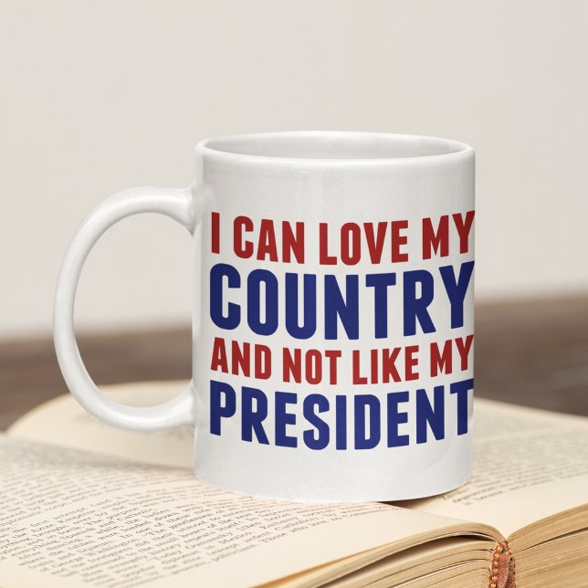 Taza De Café Patriótico anti Trump no mi presidente (Subido por el creador)