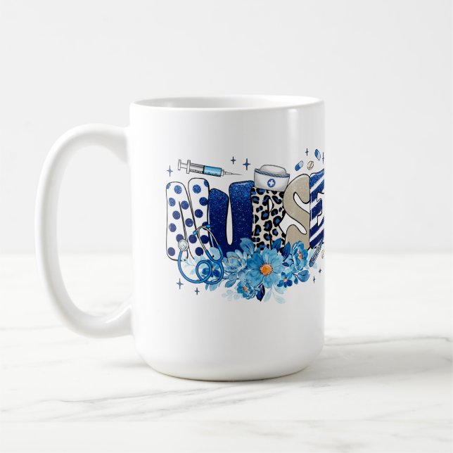 Taza De Café Patrón animal purpurinoso audaz de enfermería azul (Izquierda)