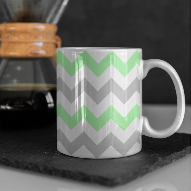 Taza De Café Patrón de cheurón verde y gris moderno (Subido por el creador)