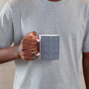 Taza De Café Patrón de Chevron en Espina de Pescado Azul Retro