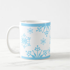 Taza De Café Patrón de copos de nieve en azul.