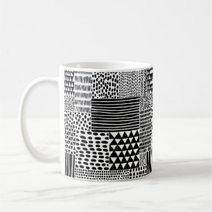 Taza De Café Patrón de doodle sin soldadura en blanco y negro.