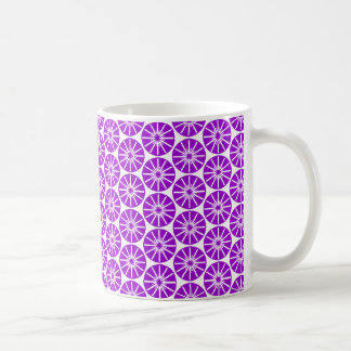 Taza De Café Patrón de la rueda estrella - Púrpura sobre blanco