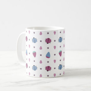 Taza De Café patrón de ladybugs y bayas
