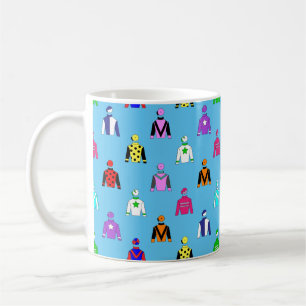 Taza De Café Patrón de sedas de jockey sobre caballos sobre azu
