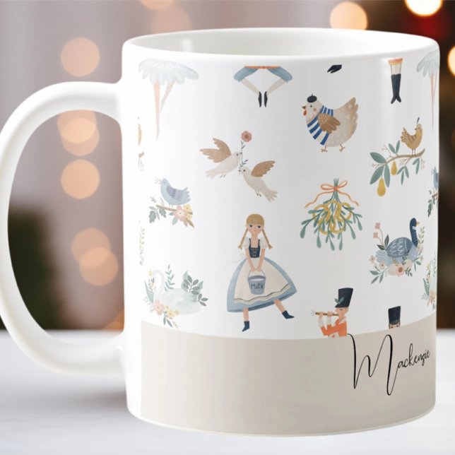 Taza De Café Patrón de vacaciones de 12 días de Navidades (12 Days of Christmas Holiday Pattern Coffee Mug by Ricaso. A personalized mug with your own text
)