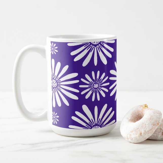 Taza De Café Patrón floral blanco morado (Con donut)