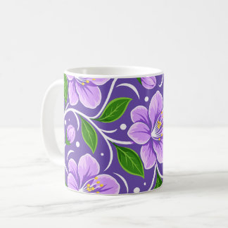 Taza De Café Patrón floral de color púrpura claro con hojas ver