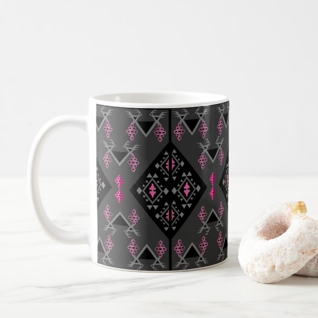 Taza De Café Patrón moderno inspirado en el kilim negro y gris (Con donut)