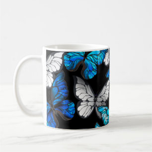 Taza De Café Patrón oscuro sin foco con mariposas azules morfo