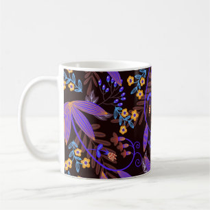 Taza De Café Patrón sin foco con flores diminutas y vívidas. Vi