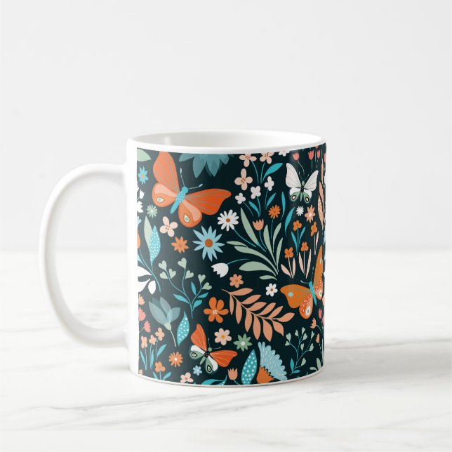 Taza De Café Patrón sin foco con flores y mariposas (Izquierda)