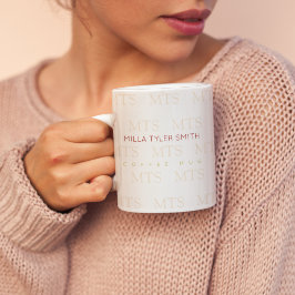 Taza De Café patrón tipográfico de iniciales con nombre, limpio