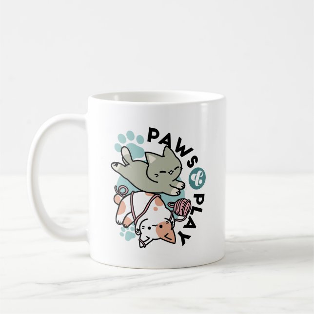 Taza De Café Paws and Play – Adorable Cat Illustration (Izquierda)