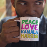 Taza De Café Paz Amor Kamala Harris Elección Cutánea<br><div class="desc">Cute Peace Love Kamala Harris mug por un demócrata progresista al que le encantan los diseños políticos divertidos y coloridos. Vota por Kamala como presidente en las elecciones de 2024. Un diseño liberal divertido en colores brillantes.</div>