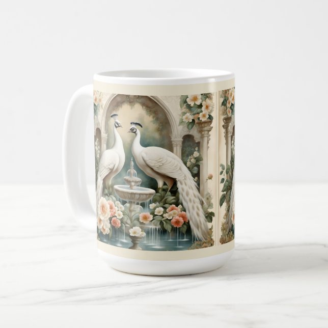 Taza De Café Peacocks blancos en la fuente (Anverso izquierdo)