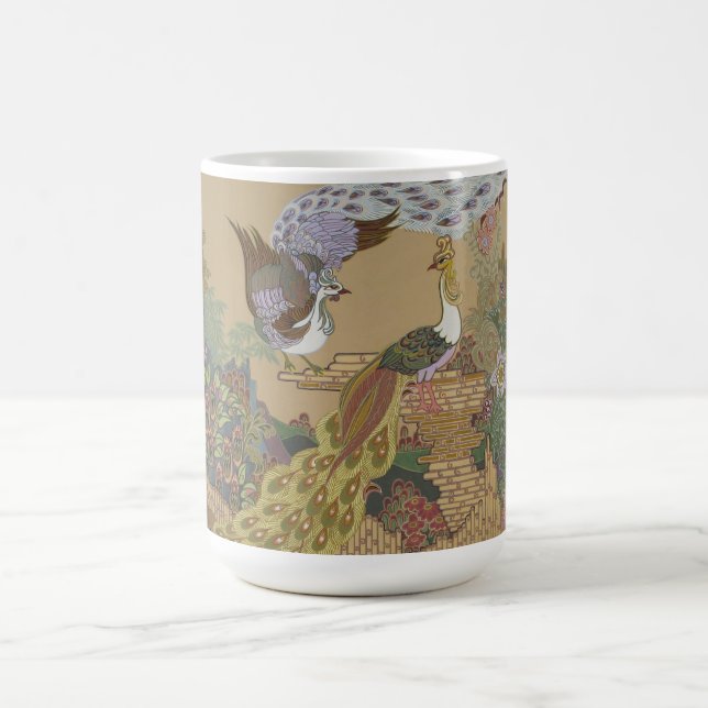 Taza De Café Peacocks estilizados en jardín de flores (Centro)