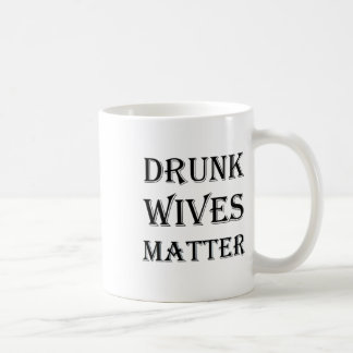 Taza De Café Pegatina de esposas borrachos