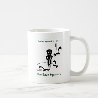 Taza De Café Peligro de ciclo: ardillas del kamikaze