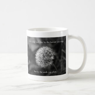 Taza De Café Pensamiento positivo diciendo con Dandelion