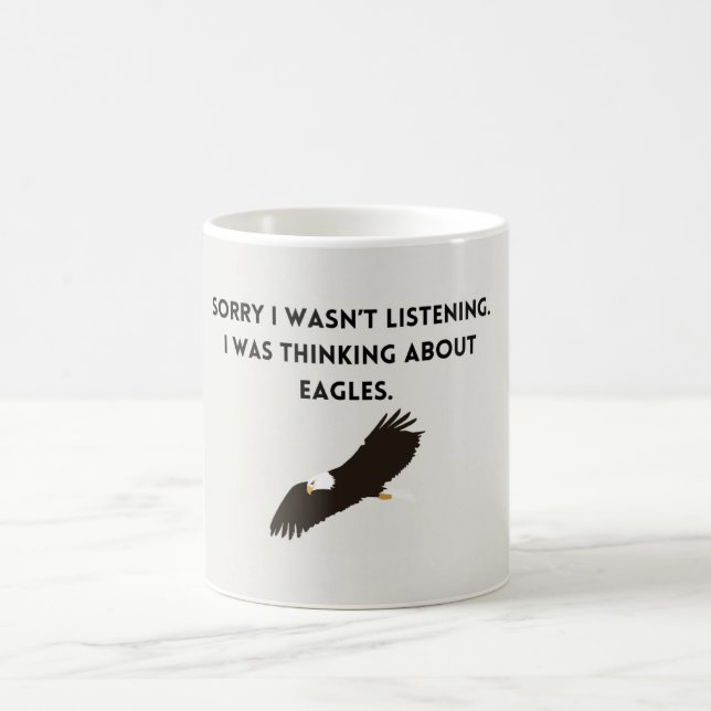 Taza De Café Pensando en las águilas (Centro)