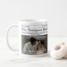 Periódico Foto de Feliz y Casada