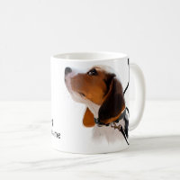 Perrito beagle con correa