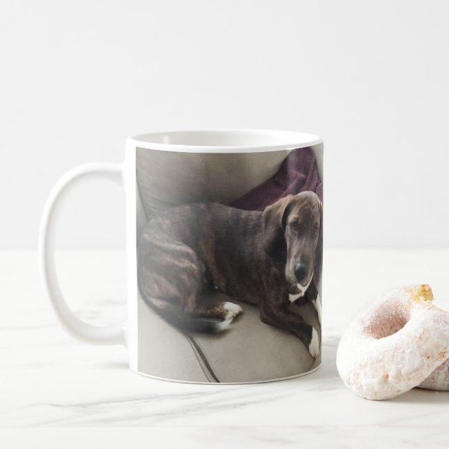 Taza De Café Perro de Brown (Con donut)