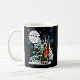 Taza De Café Perro de montaña de Bernese bajo la nieve de luna