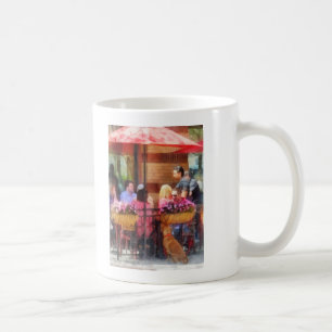 Taza De Café Perro esperando en el café Hoboken NJ