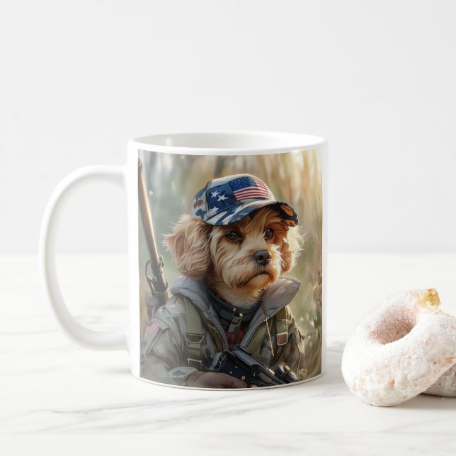 Taza De Café Perro Guay MAGA con arma y cachorro de camuflaje (Con donut)