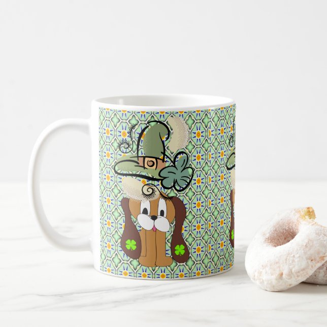 Taza De Café Perro Mug del Día de San Patricio (Con donut)