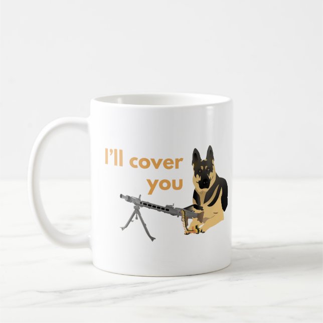 Taza De Café Perro pastor alemán con arma de máquina (Izquierda)
