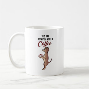 Taza De Café Perro somnoliento. Curioso perro cansado. Perro gr