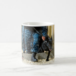 TAZA DE CAFÉ PERRO TRABAJADOR MILITAR DE EE.UU.