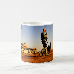 TAZA DE CAFÉ PERRO TRABAJADOR MILITAR DE EE.UU.