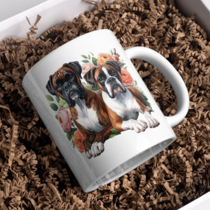Taza De Café Perros Boxer Entre Las Flores