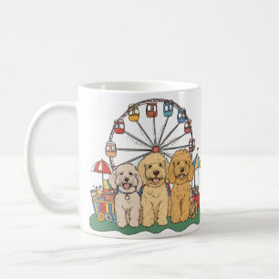 Taza De Café Perros De Goldendoodle En Un Carnaval