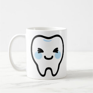 Taza De Café Personaje de diente sonriente – Ilustración linda