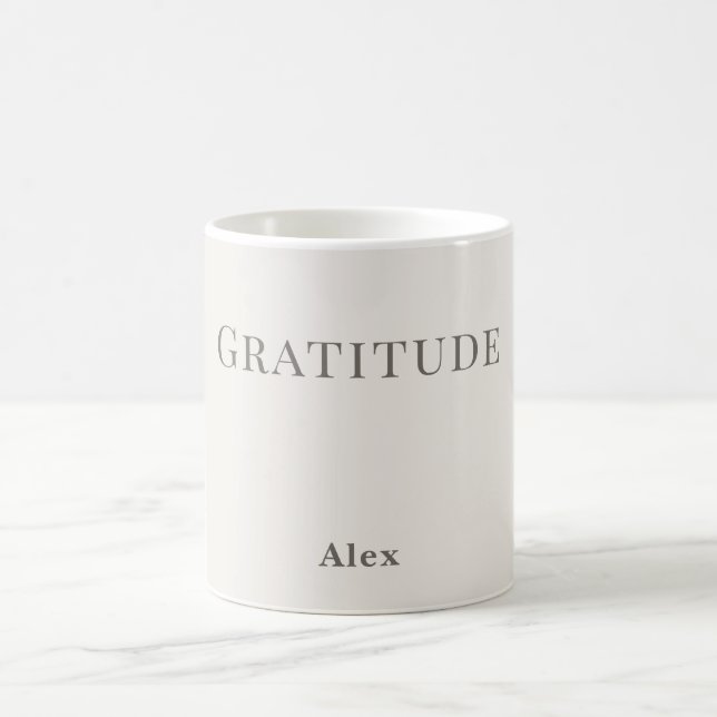 Taza De Café Personalised Gratitude – Minimal Typography Design (Centro)