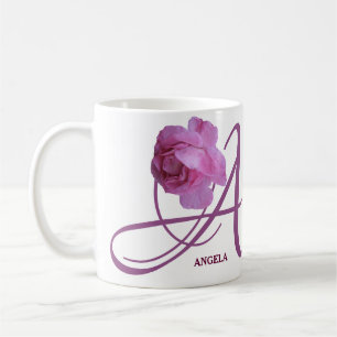 Taza De Café Personalizable Angela nombre flores rosadas boho