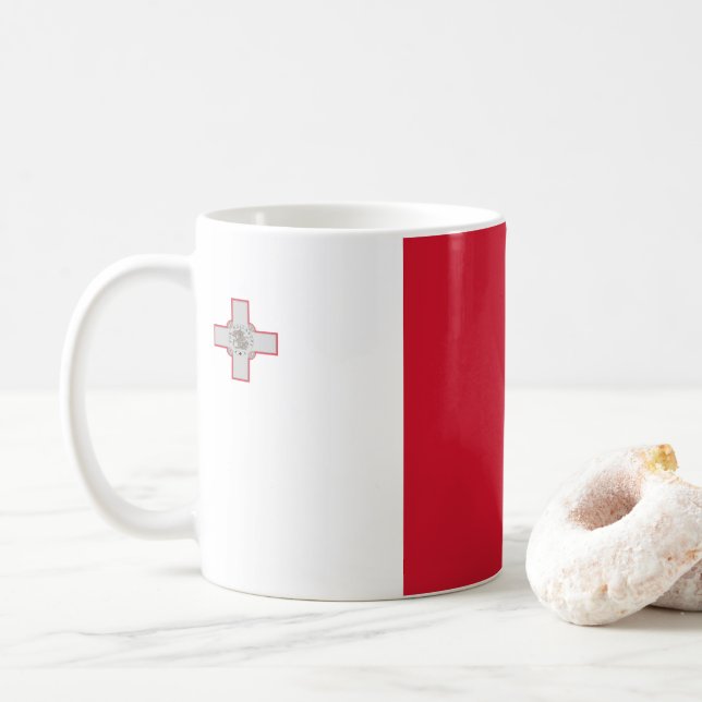 Taza De Café Personalizable de bandera de Malta (Con donut)