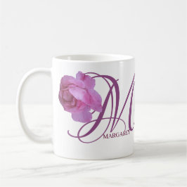 Taza De Café Personalizable Margaret nombre flores rosadas boho