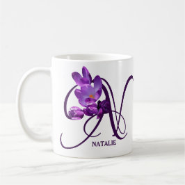 Taza De Café Personalizable morado floral Natalie nombre monogr