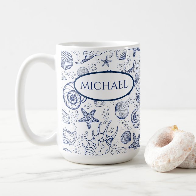 Taza de café personalizada con tema de conchas mar (Con donut)