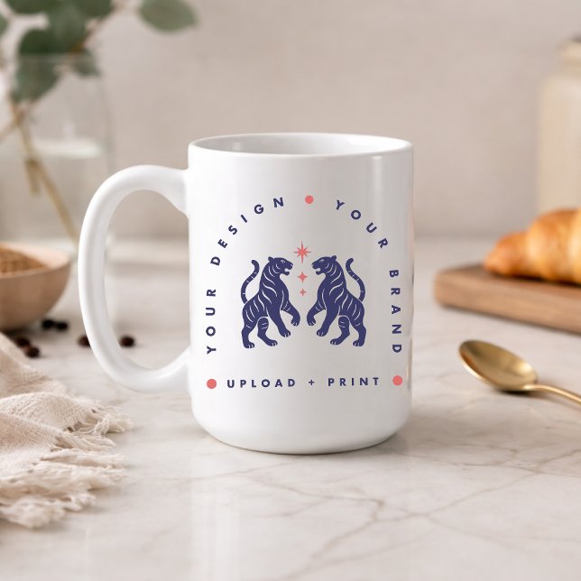 Taza de café personalizada de 15oz | Tazas con dis (Upload your artwork and turn this 15oz coffee mug into custom brand merch or a stylish gift)