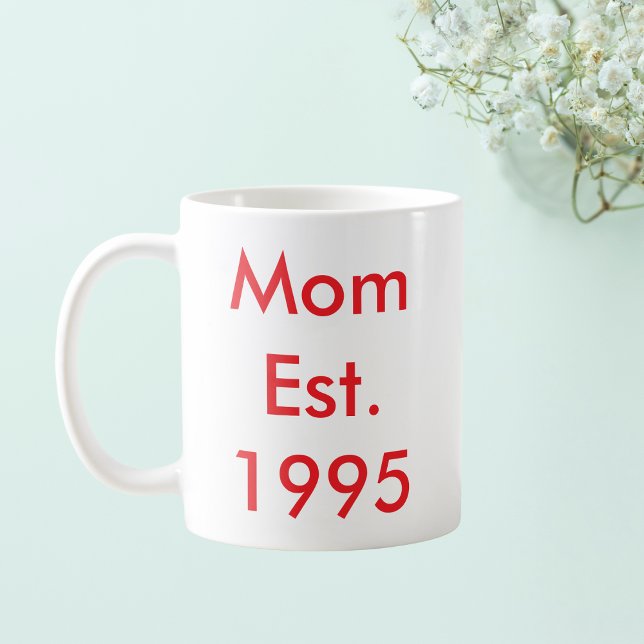Taza De Café Personalizada el año de creación de mamá (Subido por el creador)